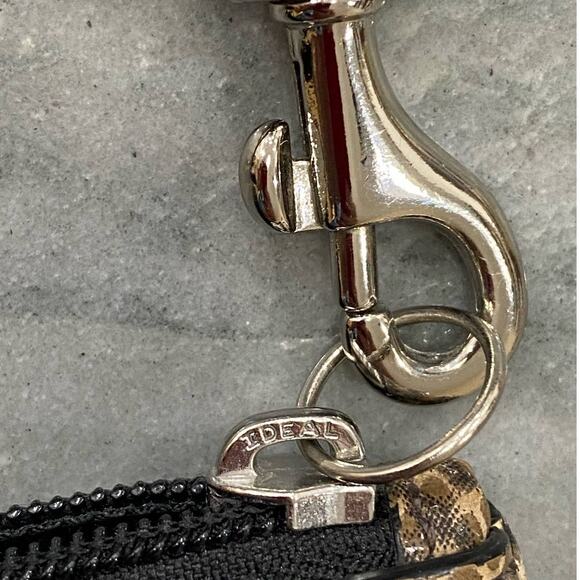 Coach Soho Embossed Exotic Madison Wristlet Leather Black And Tan - Picture 8 of 9